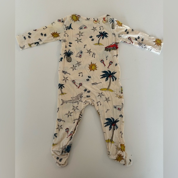 Stella McCartney Footie - Picture 3 of 3